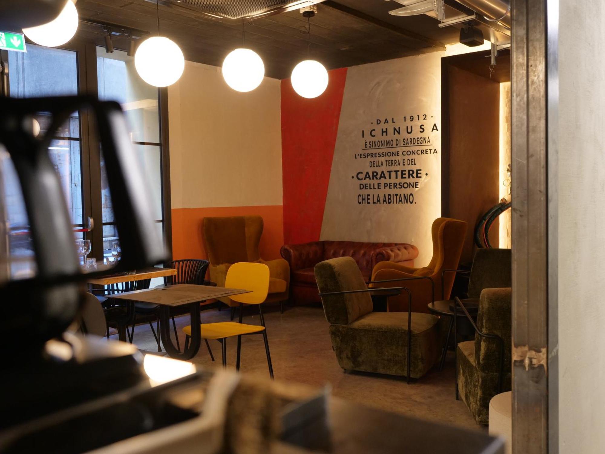 Marathon Hostel ジェノヴァ エクステリア 写真